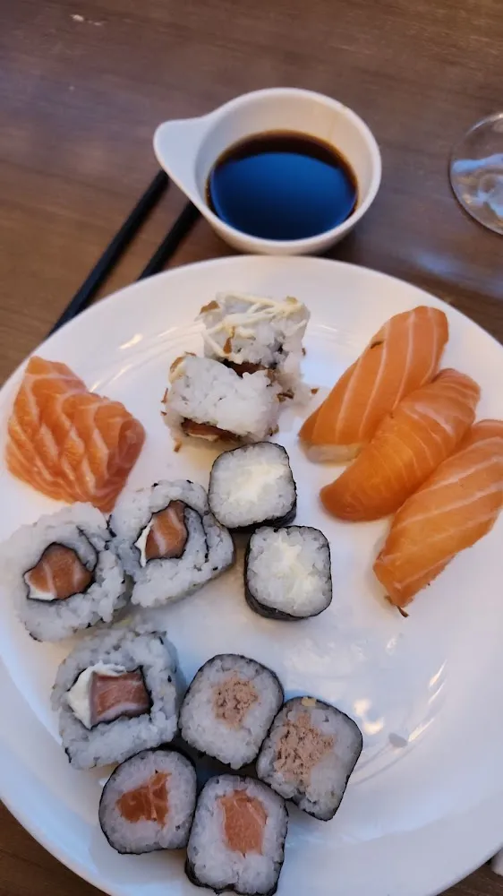 Sushi And Sashimi